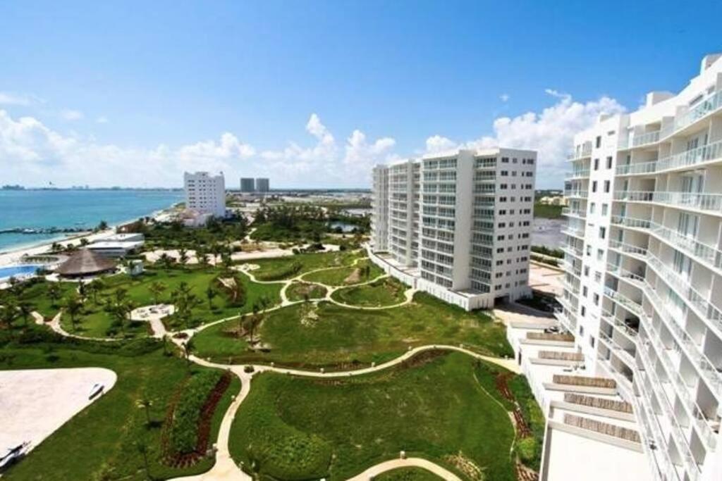 Amara By Andiani Aparthotel Cancún Buitenkant foto