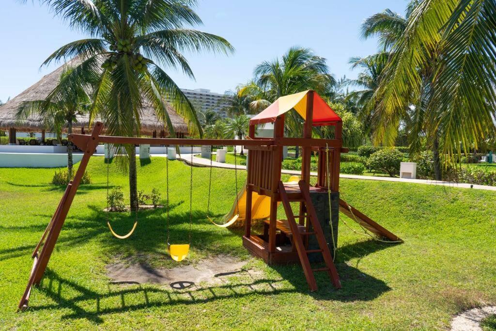 Amara By Andiani Aparthotel Cancún Buitenkant foto